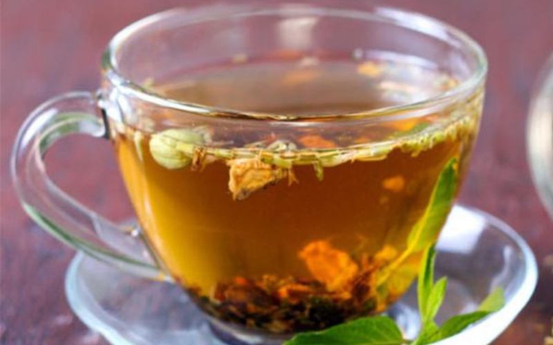 Cách pha chế một ly trà hoa hòe